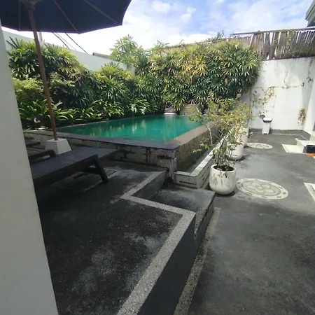 Sari Uma Guest House
